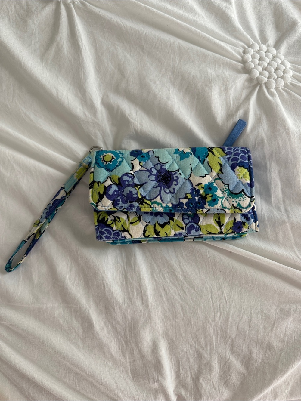 Vera Bradley Blue & Green Floral Quilted Wristlet Clutch